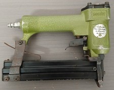 Mecafer Air Staple Gun Pneumatic Stapler