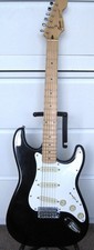 Squier by Fender Stratocaster