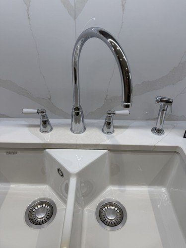 Bidbury hole swan kitchen - hole,