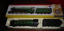 Hornby R2441 NRM Class A3 LNER 4472 'Flying Scotsman' Apple Green.