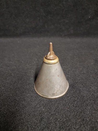 Vintage thumb oiler oil can - vintage,