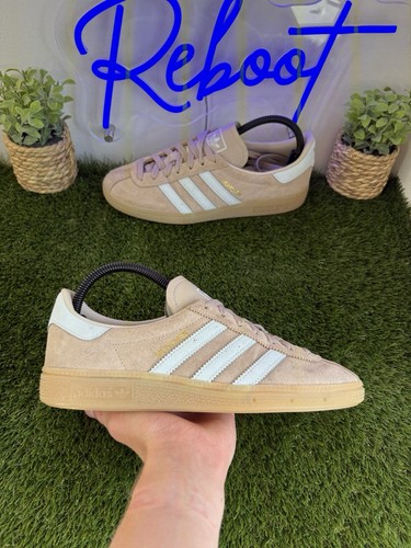 Women beige adidas munchen - beige,