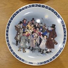 Wedgewood John Finnie's Victorian Christmas Plates 1986-1989, 22 cm. Set of 4.