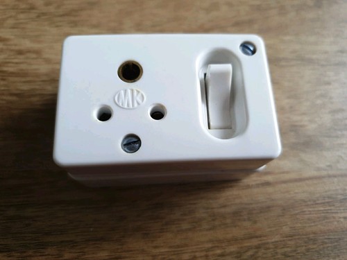 Vintage white amp - mk, round