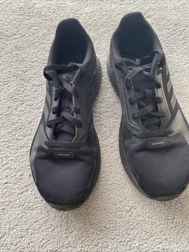 Adidas black trainers size - black,