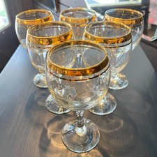 Set 6 x  Vintage Retro Gold Rimmed Clear Wine Glasses