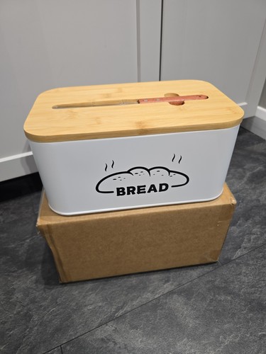 New bread bin with lid - 2, in