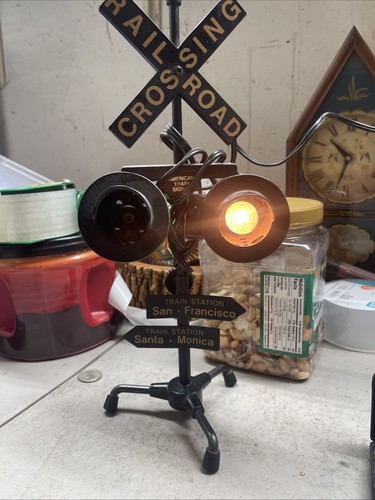 Railroad crossing signal - railroad, lamp