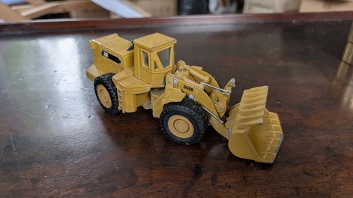 Ertl mighty movers - ertl,