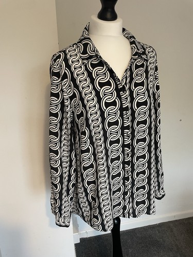 Black and white chain - m&co,