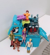 SCOOBY DOO MYSTERY MACHINE VAN