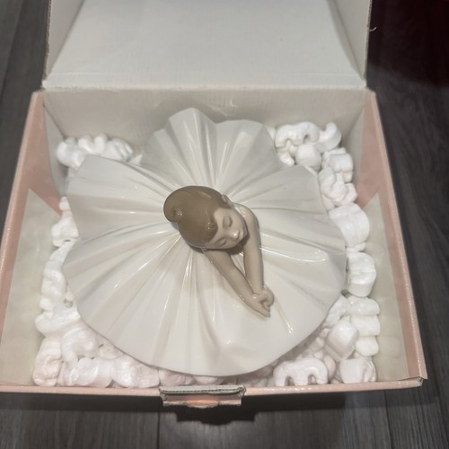 Nao lladro 1283 dance class - nao,