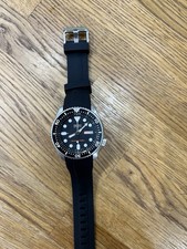 Seiko Men's Black Watch - SKX007