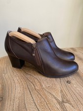 M&S Ladies Footglove Brown