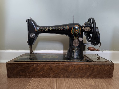 Antique singer 66k hand crank - antique,