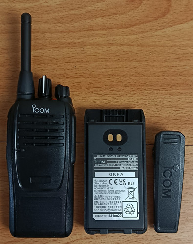 Two way radio - way, icom