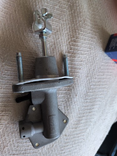 Bosch clutch master cylinder - bosch,