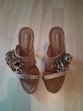 Krasceva Ladies Size 4 Shoes
