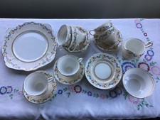 Paragon Bone China 20 piece tea set, G5019 Floral band, very good condition 