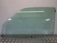 PEUGEOT 106 DOOR WINDOW (FRONT