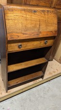 Narrow bureau with full width