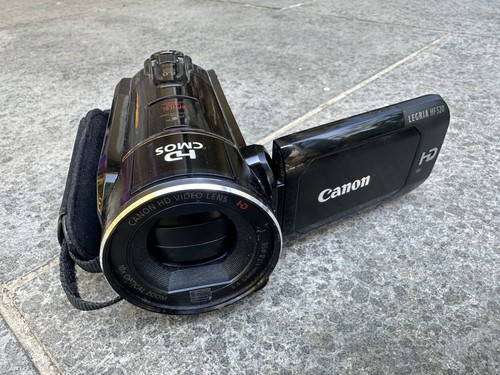 Canon legria s20 camcorder - hf,