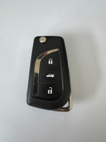 Genuine toyota car key - car,