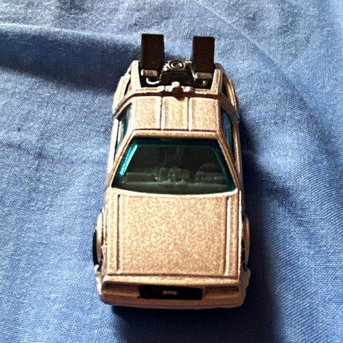 Back the future delorean - the,