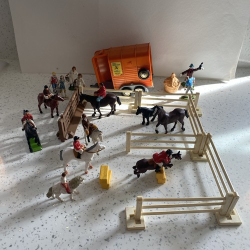 Britains farm set with - britains,