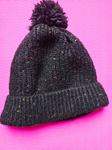 Black speckled knit acrylic - knit,