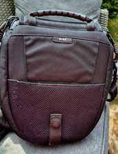 Kata H-14 holster-style camera bag