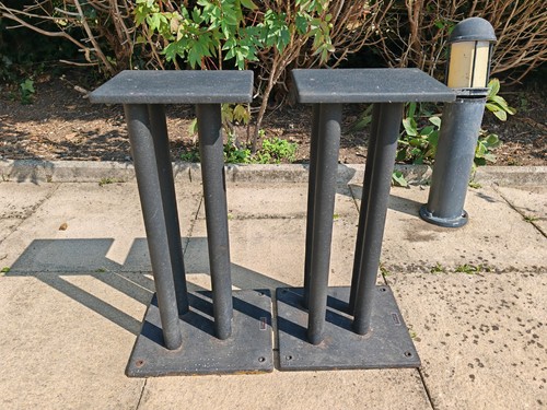 Dynaudio speaker stands