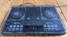 traktor kontrol s2 mk1 with USB cable