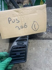 Peugeot 306 Passenger Side Interior Heater Air Vent 98