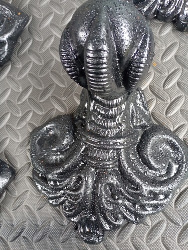 Vintage cast iron bath feet - vintage,