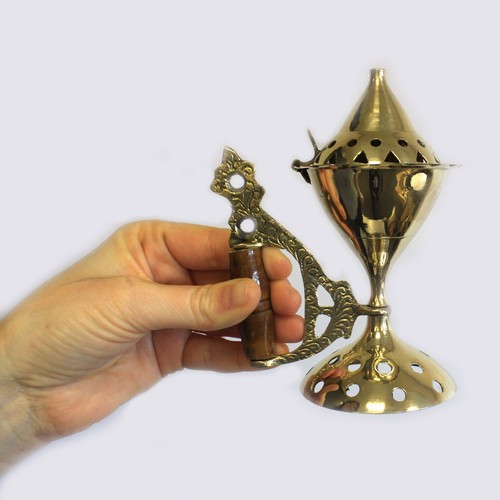 Large brass cone incense - ✨,