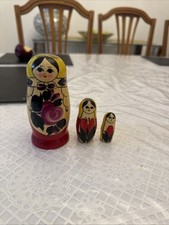 3 Set Of Nesting Dolls ￼Semenov