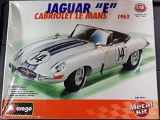 Burago 1/18 Scale Jaguar E-Type Cabriolet Model Kit Boxed
