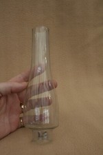 SMALL VINTAGE OIL LAMP CHIMNEY