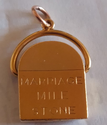 9ct yellow gold spinner 5g - gold, 2.5g