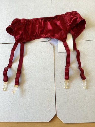 Ladies pretty suspender belt - pretty,