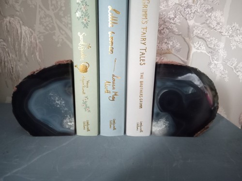Blue agate crystal bookends - blue,