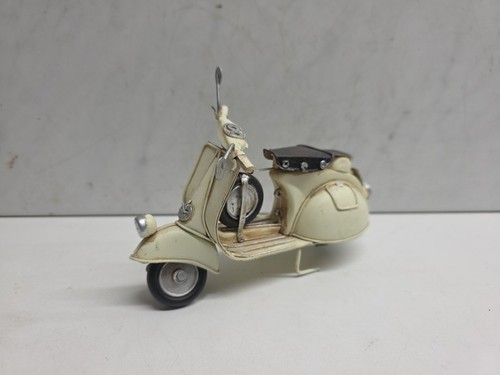 Nostalgic model scooter - nostalgic,
