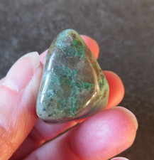 RARE DIOPTASE IN QUARTZ  (16.8