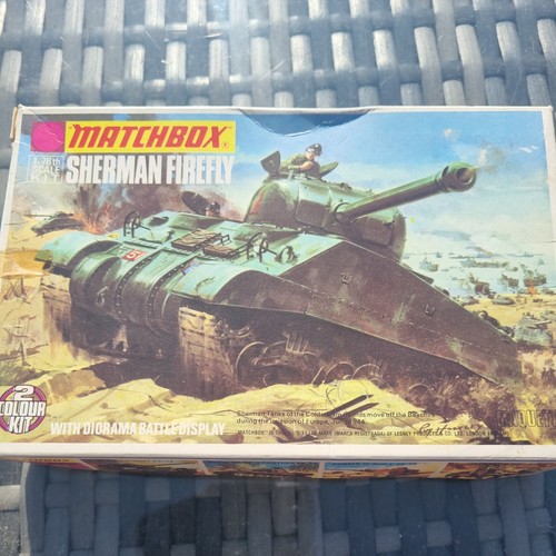 New matchbox sherman - matchbox,