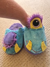Stompeez Kids Boy’s Girl’s Children’s Monster Slippers Small Size 2