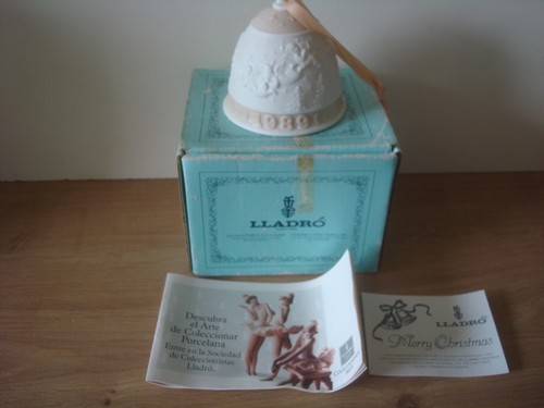 Vintage 1989 lladro christmas - vintage,