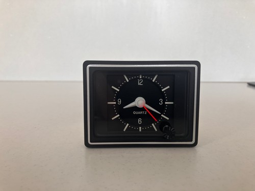 Kienzle dashboard clock new - kienzle, clock.