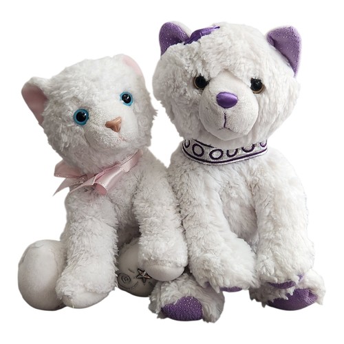 Lot white plush - of,