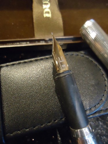 Alfred dunhill fountain pen - alfred,